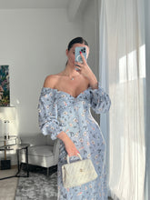 Manera Odevatca blue floral dress
